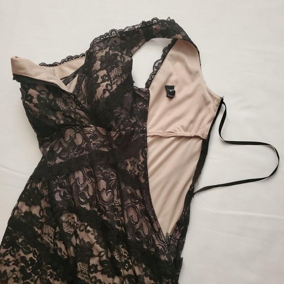 Windsor Women’s Black Scallop Lace Lined Surplice Bodycon Mini Dress Size 9/10 - Picture 8 of 15